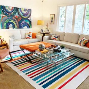 Tapete listrado colorido com borda em Sala sob medida nas Cores: Areia, Vermelho, Mostarda, Petroleo, Preto, Jade, Celeste, Bordô, Telha, Militar, Turquesa e Rose