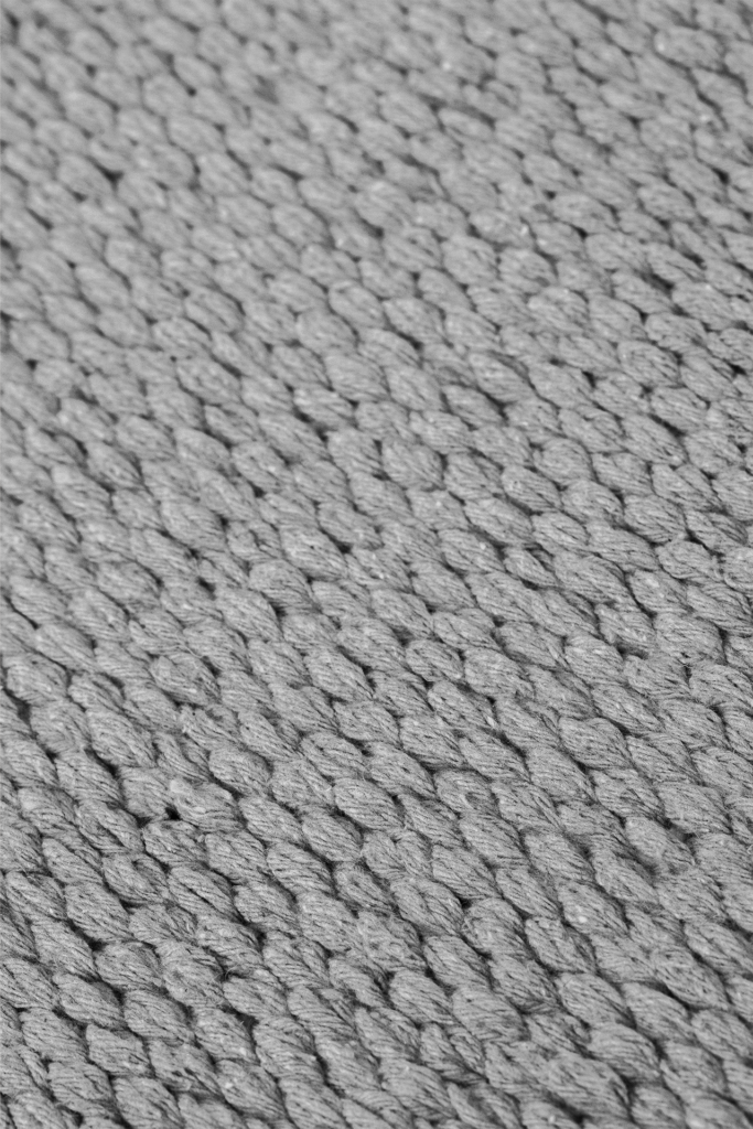 detalhes da amostra de cor cinza claro l Koord Tapeçaria