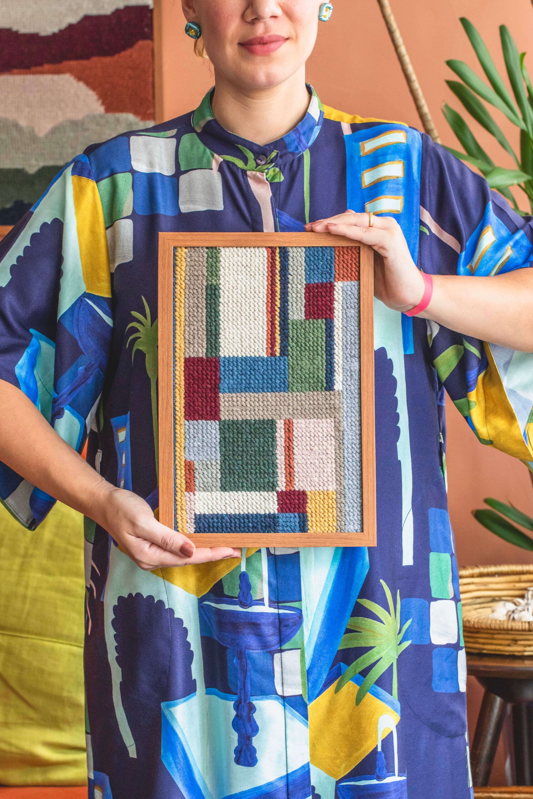 Quadro Pablo l koord Quadro artesanal bordado à mão com formas assimétricas l Koord