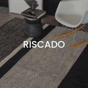 Tapete artesanal contemporâneo modelo Gunta l Koord Tapeçaria