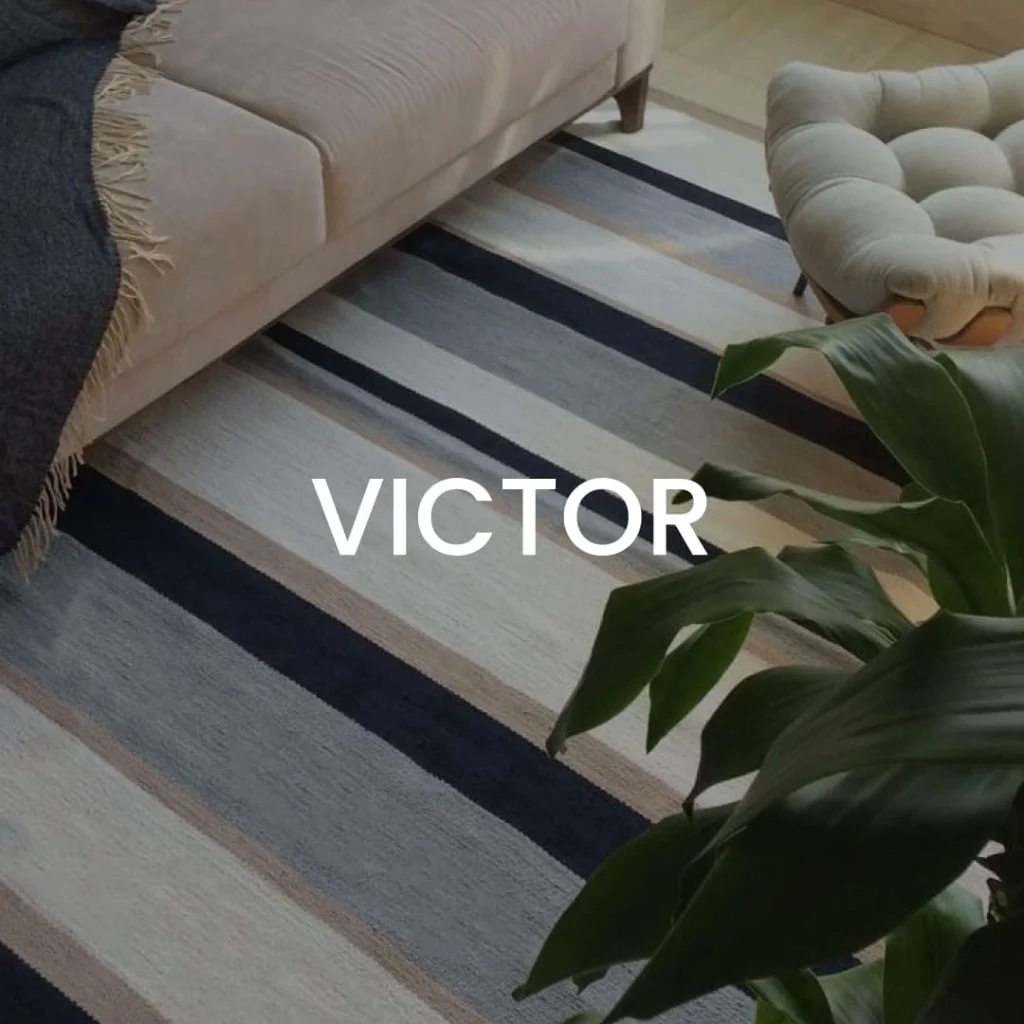 Tapete artesanal listrado modelo Victor da Koord Tapeçaria