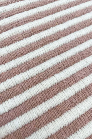 tapete artesanal Corda-cru-e-rosa-seco-detalhe l koord tapeçaria