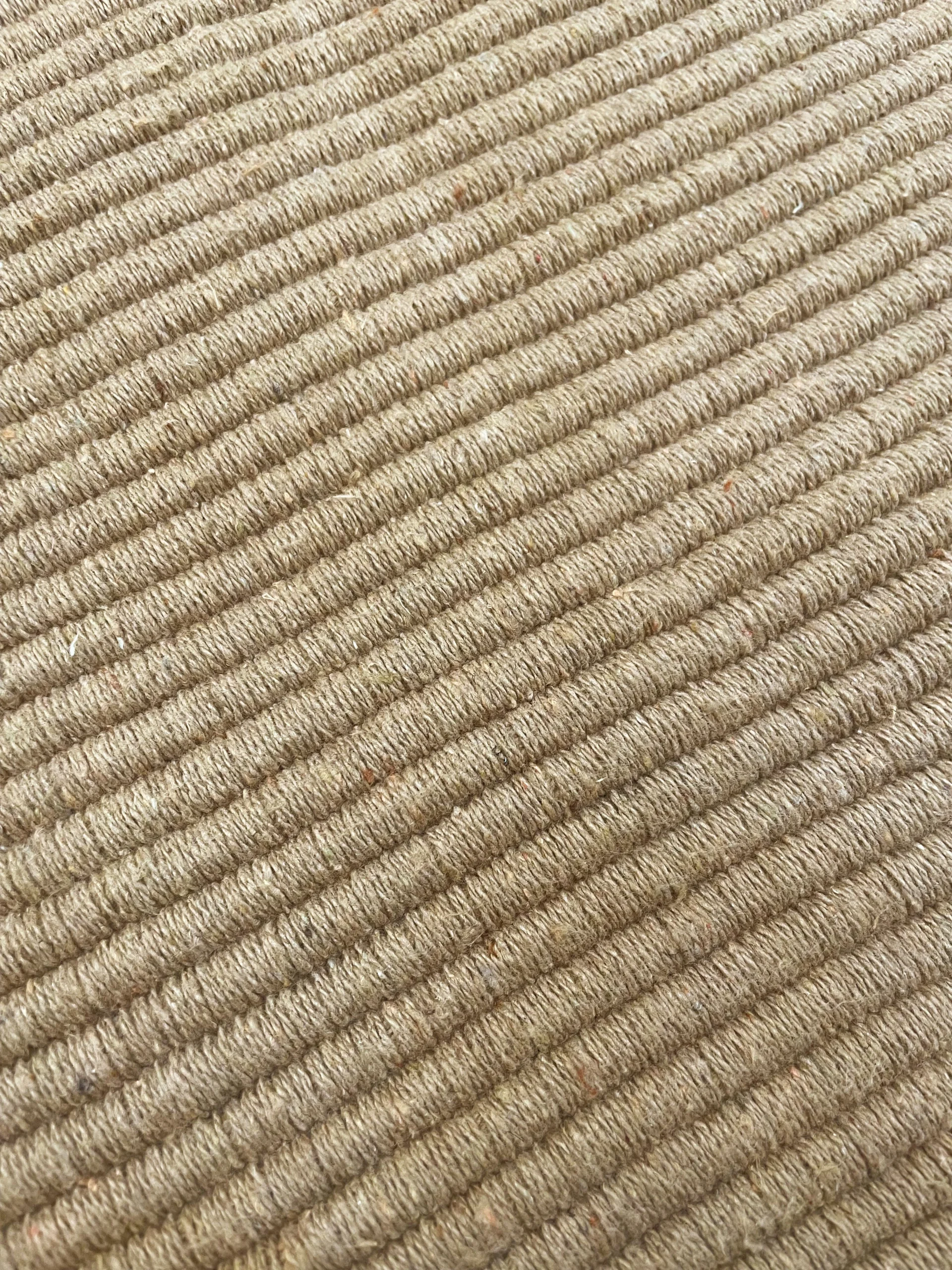 tapete artesanal Fibra chocolate detalhe l koord tapeçaria tapete artesanal Fibra chocolate detalhe l koord tapeçaria
