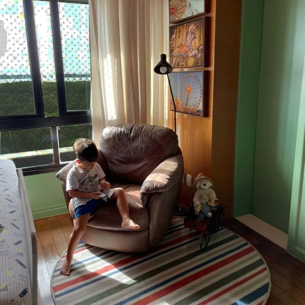 Tapete redondo Henry 1 listrado colorido nas Cores: Areia, Caqui, Celeste e Telha